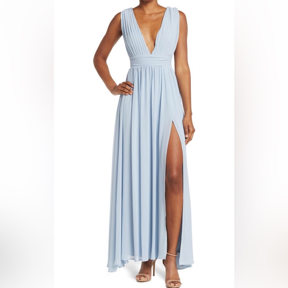 Love By Design, NEW Athen Plunging V-Neck Maxi Dress
